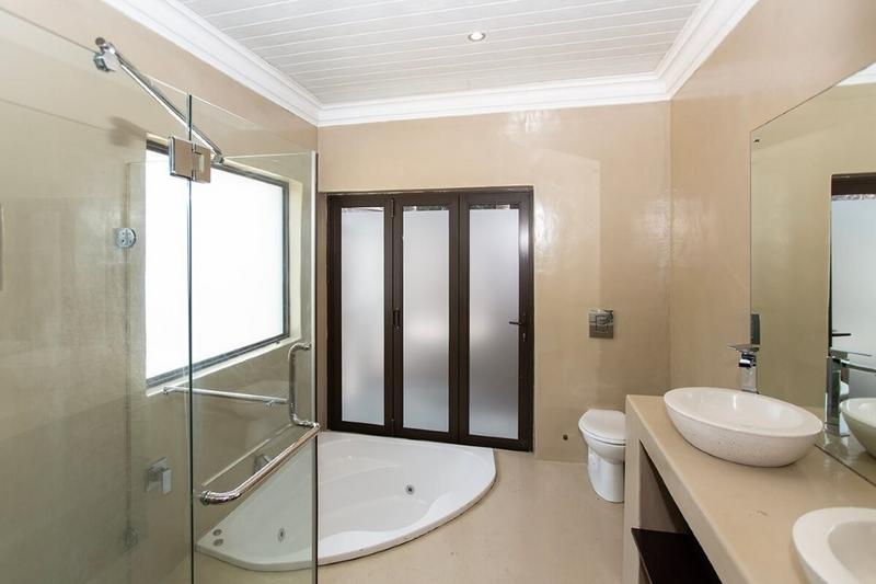 4 Bedroom Property for Sale in Hoogstede Western Cape